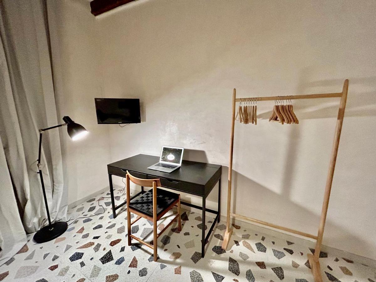 Farini Suites Wi-Fi Венеція Екстер'єр фото