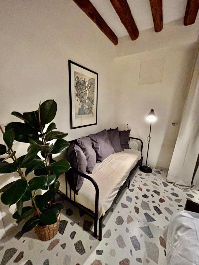 Farini Suites Wi-Fi Венеція Екстер'єр фото