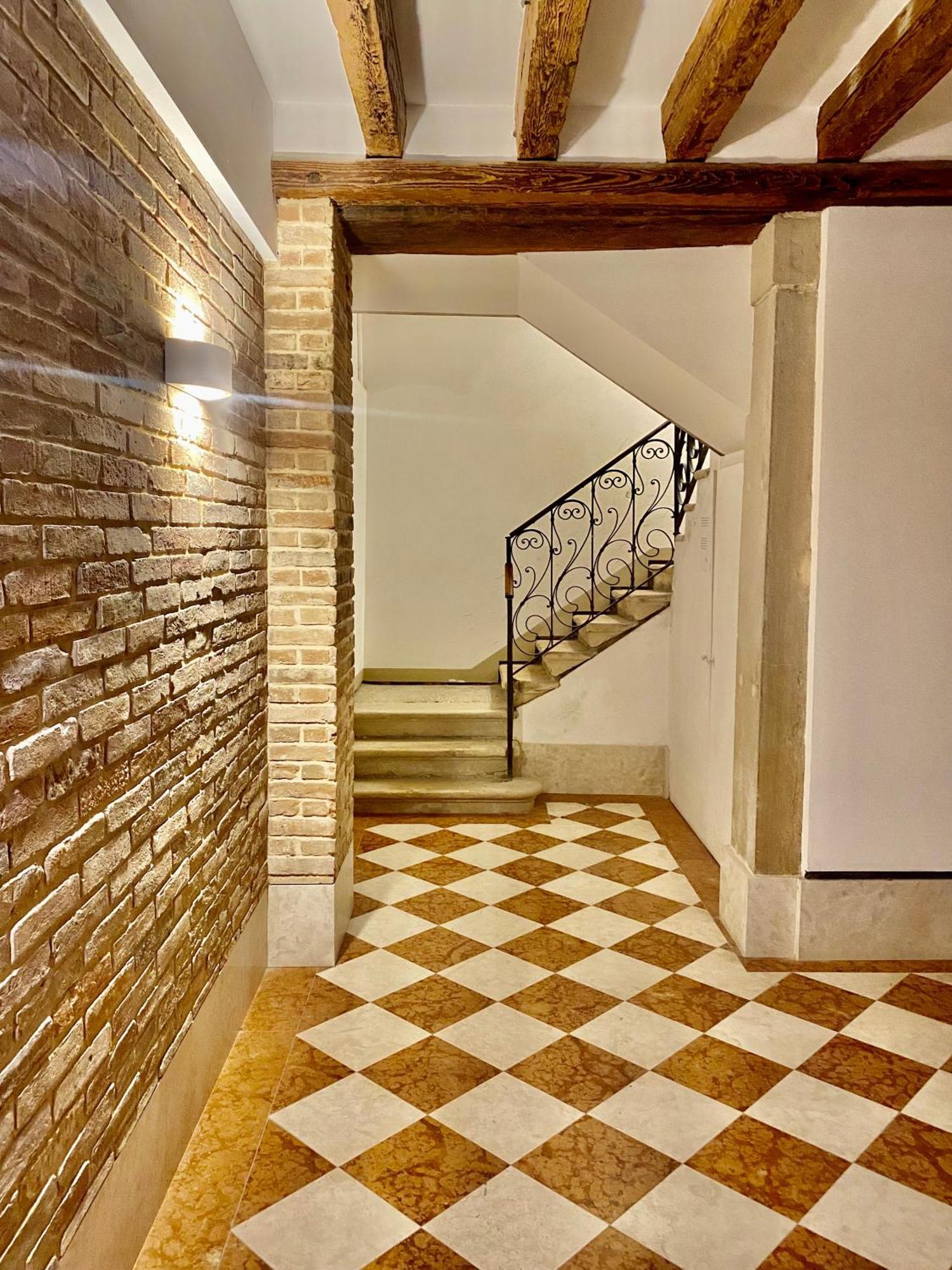 Farini Suites Wi-Fi Венеція Екстер'єр фото